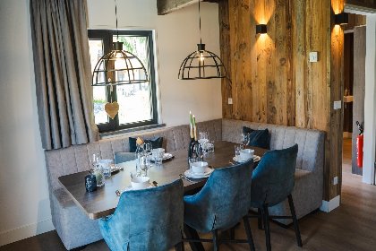 002 Seechalet Afritz