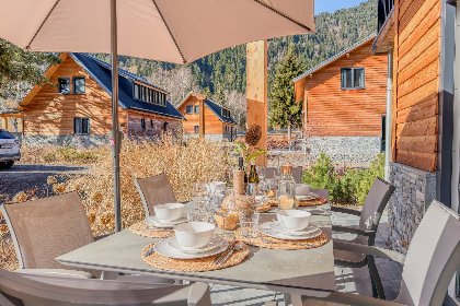 038 Seechalet Afritz