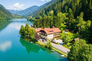 Feld am See
