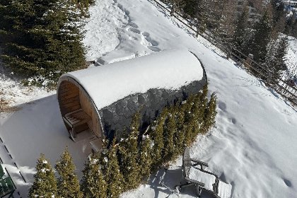 052 Carmaliva 052 Carmaliva