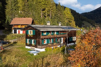 071 Carmaliva 071 Carmaliva