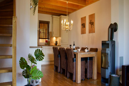 003 Casa Nostra