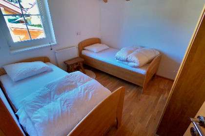 006 Casa Nostra