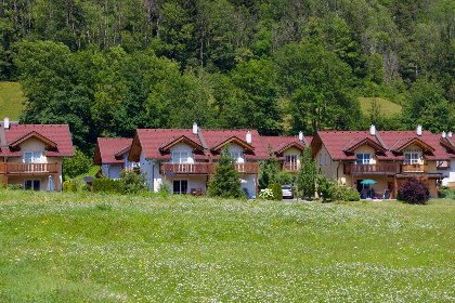 032 Casa Nostra