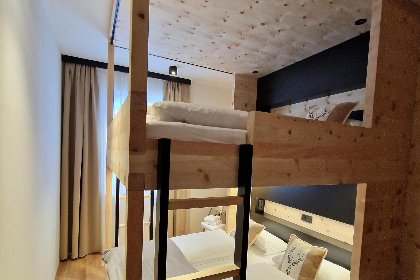 019 Zirbenlodge Sonnenalpe Nassfeld Top B01