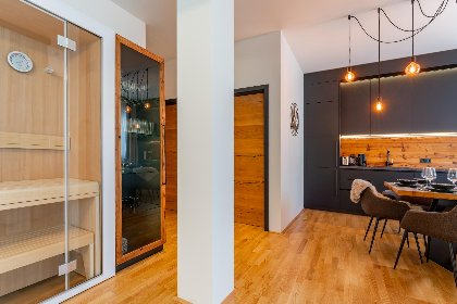 021 Zirbenlodge Sonnenalpe Nassfeld Top B01