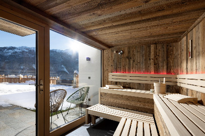 014 Das Haus am Berg