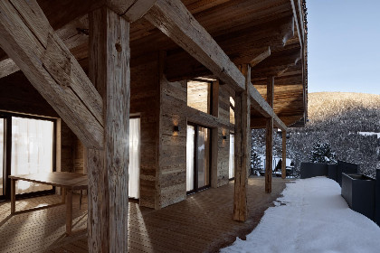 017 Das Haus am Berg