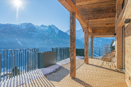 037 Das Haus am Berg