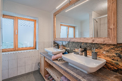 011 Haus Bernadette I