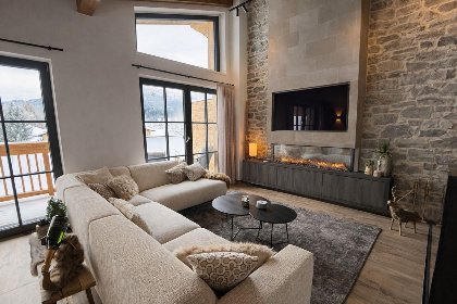 002 Chalet Gipfel Lodge Alpine Style