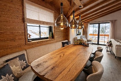 005 Chalet Gipfel Lodge Alpine Style