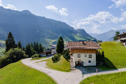 046 Chalet Kristall I