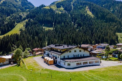 042 Kollinghof 8