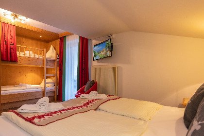 011 Winter Chalet Kaprun