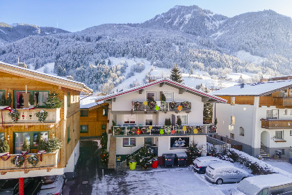 018 Winter Chalet Kaprun