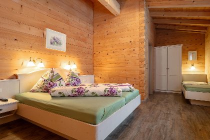 037 Lahnerhorn Marchenthorn