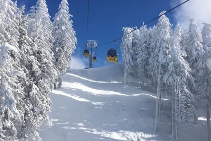 037 Ski and Bike