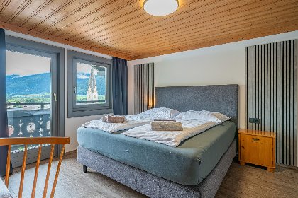 001 Haus am Stein