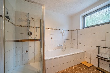 006 Haus am Stein