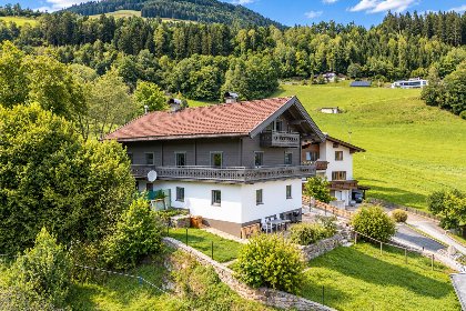 037 Haus am Stein