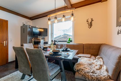 048 Alpenlodge Steiger