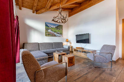 006 Tauern Suites Mitterwirt TOP 224   Penthouse Maiskogel view