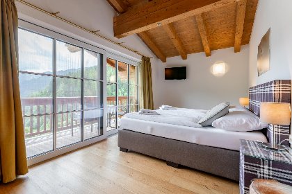 004 Chalet Susanna S