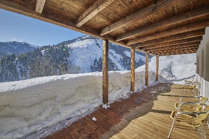 022 Kunstler Chalet