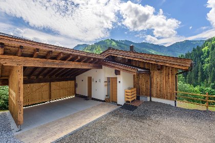 025 Kunstler Chalet