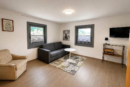 002 Haus am Stein