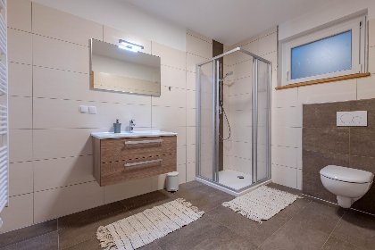 021 Mountain Apartment