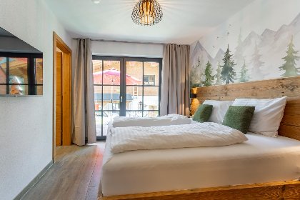 016 TauernLodge Rote 8er Blick 42D