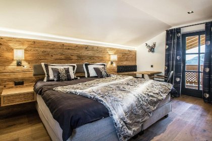 010 The Grand Wagrain