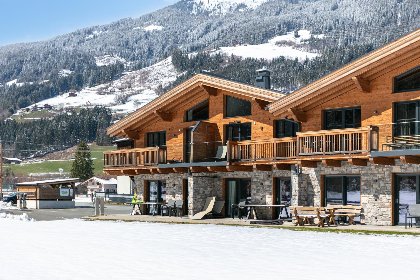 030 Pinzgau Lodge 1B