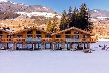 001 Pinzgau Lodge 2D