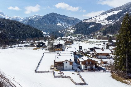 033 Pinzgau Lodge 2E