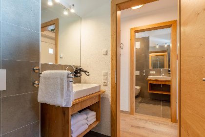 005 Pinzgau Lodge Felsener Wald 2F