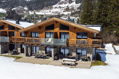 030 Pinzgau Lodge Felsener Wald 2F