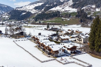 035 Pinzgau Lodge Felsener Wald 2F