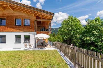 057 Werfenblick und Bergblick