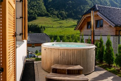 058 Riesner Alpenlodge