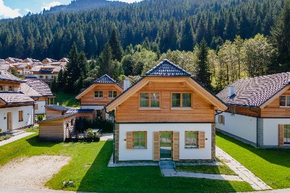 023 Steier Hutte S