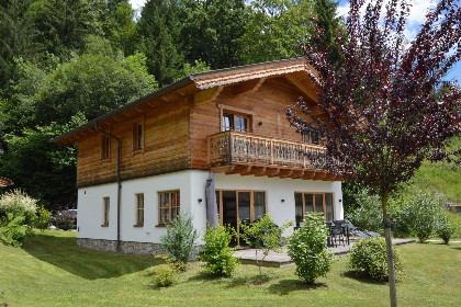 Oostenrijk, Steiermark, Haus im Ennstal ( 1km )