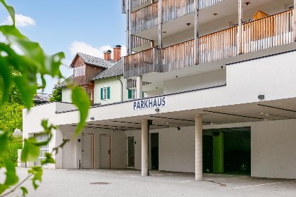 044 Apart33 Top 1 21