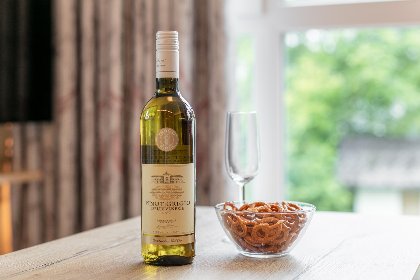 019 Apart33 Top 1 22 019 Apart33 Top 1 22