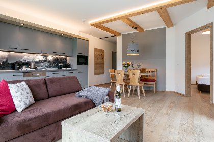 027 Apart33 Top 1 22 027 Apart33 Top 1 22