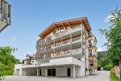 039 Apart33 Top 1 23