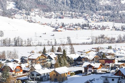 045 Apart33 Top 2 12A