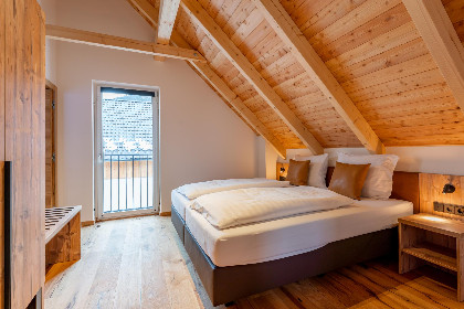 019 Mountain Chalet Alpinchique 2